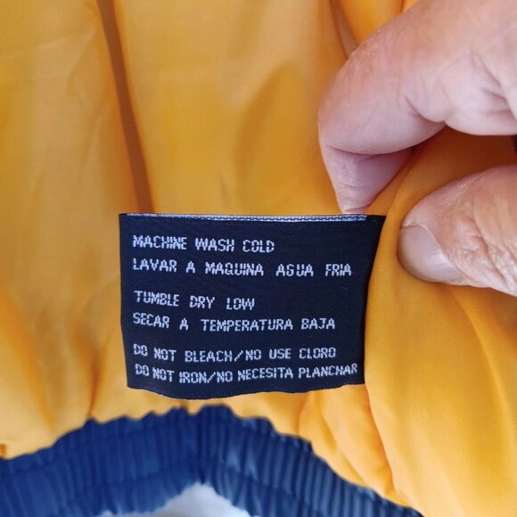 Vtg Fans Gear Michigan Embroidered Down Thick Winter Jacket Men's XL NCAA - Picture 6 of 11